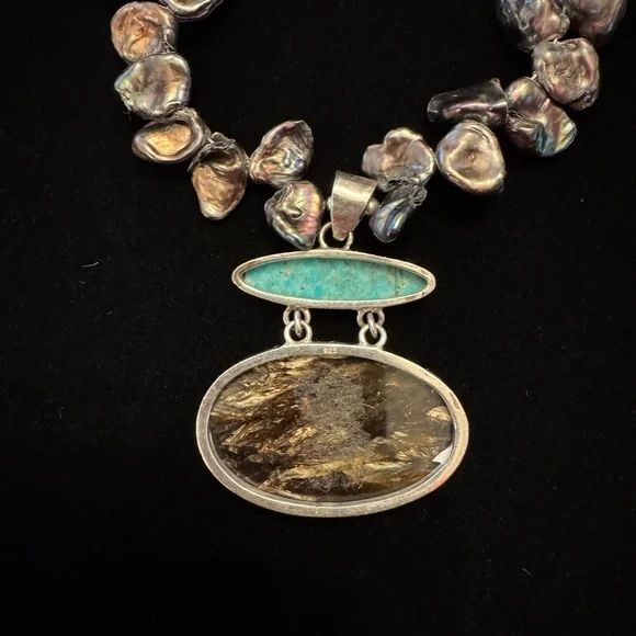 NWOT Freshwater Pearl Necklace with Jasper & Turquoise Pendant - Picture 3 of 8